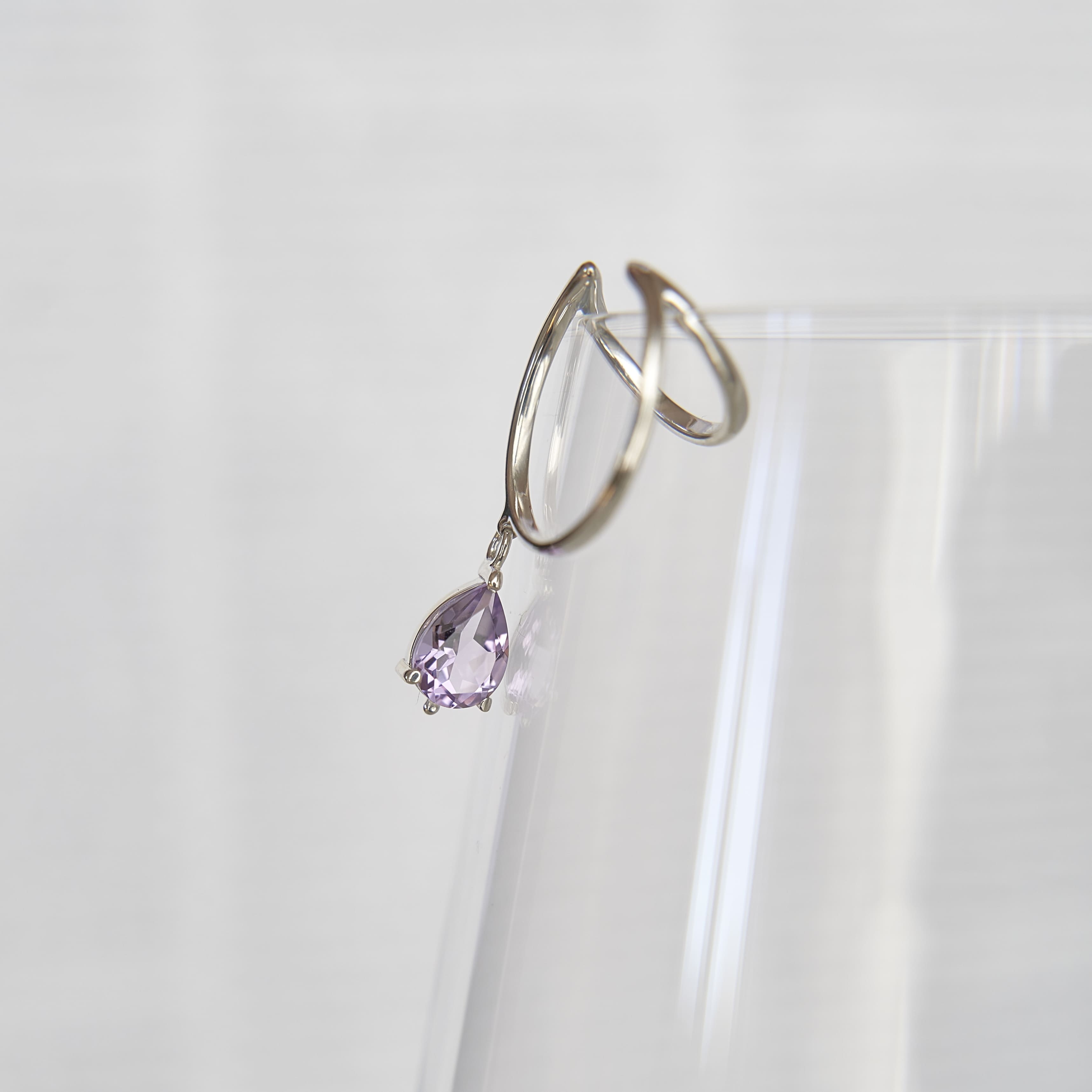 Кафф с камнем Anello Goccia с аметистом в серебре